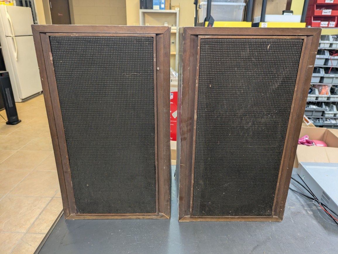 KLH Model 23 Floor Speakers