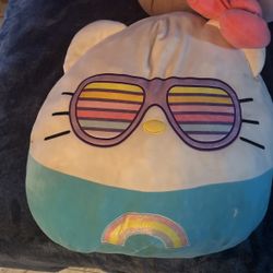 Hello Kitty Giant Squishmellow