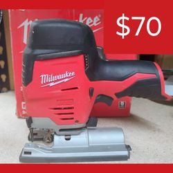 Milwaukee M12 Jigsaw 