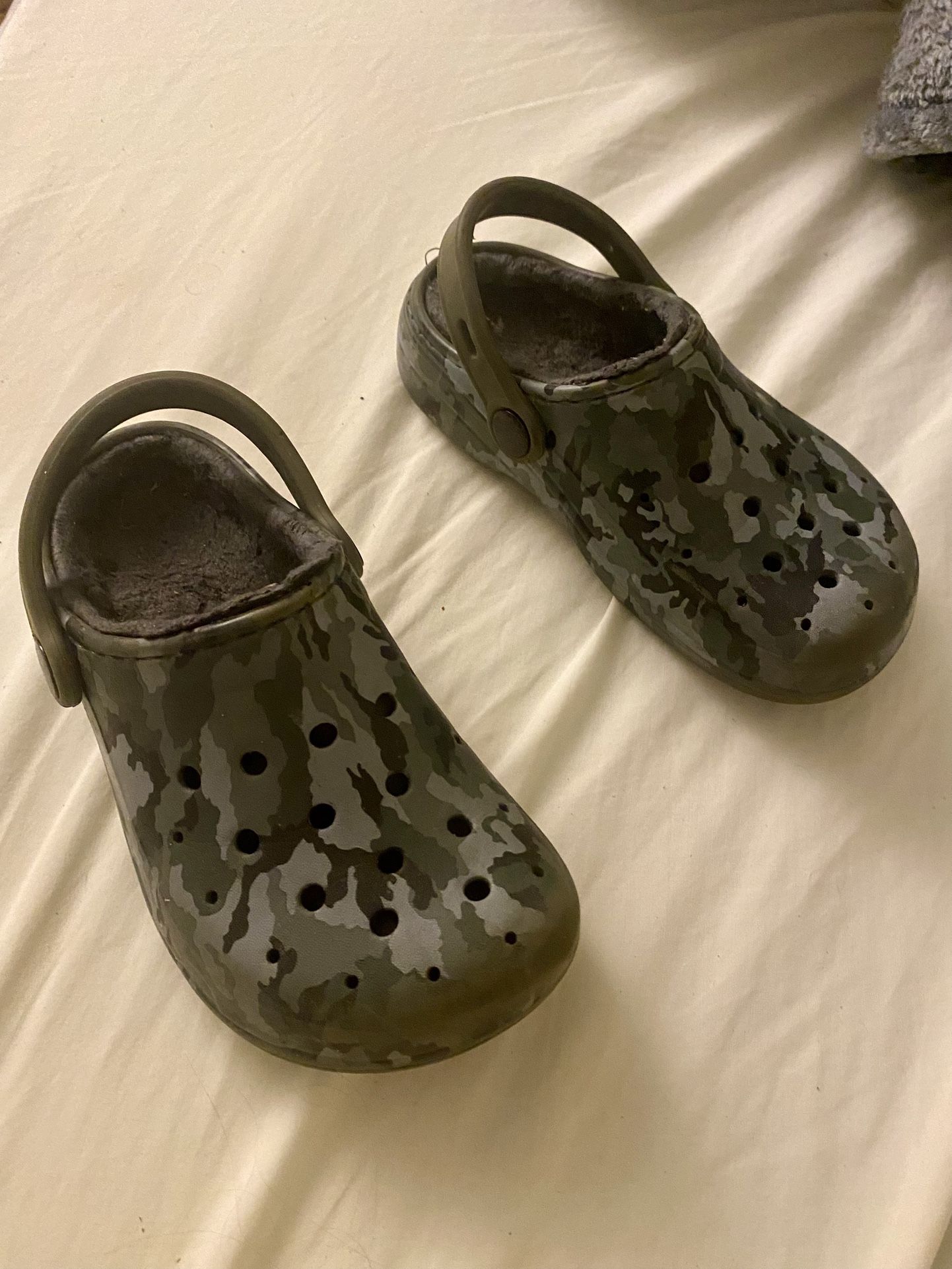 Boys Wonder Nation Crocs