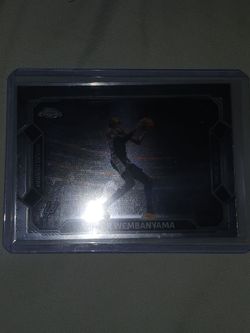 Wembanyama Topps Chrome Moment in Time Card