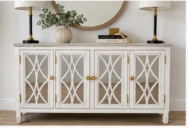Buffet cabinet/ media console