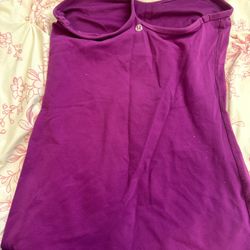 Lululemon Purple Workout Shirt - Gently Used 🌟