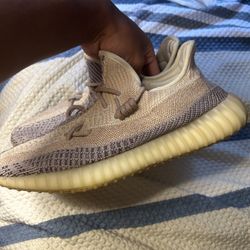 Yeezy Boost 350 V2  MX Oat - Great Condition - Local Pickup