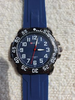 Blue Men's QCong Quartz Watch