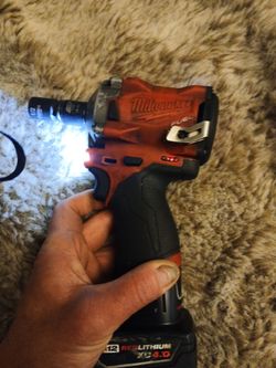 Milwaukee Fuel M-12  Stubby Impact Wrench, 4.0