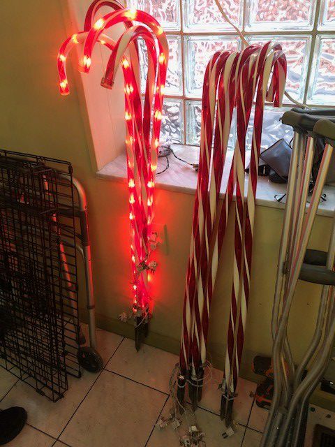 Light Up Outdoor Candy Cane Decorations 11 Piece Set or Individuals 36in (3ft) Price Is For Whole Set Will Tell Individual Price If You Ask