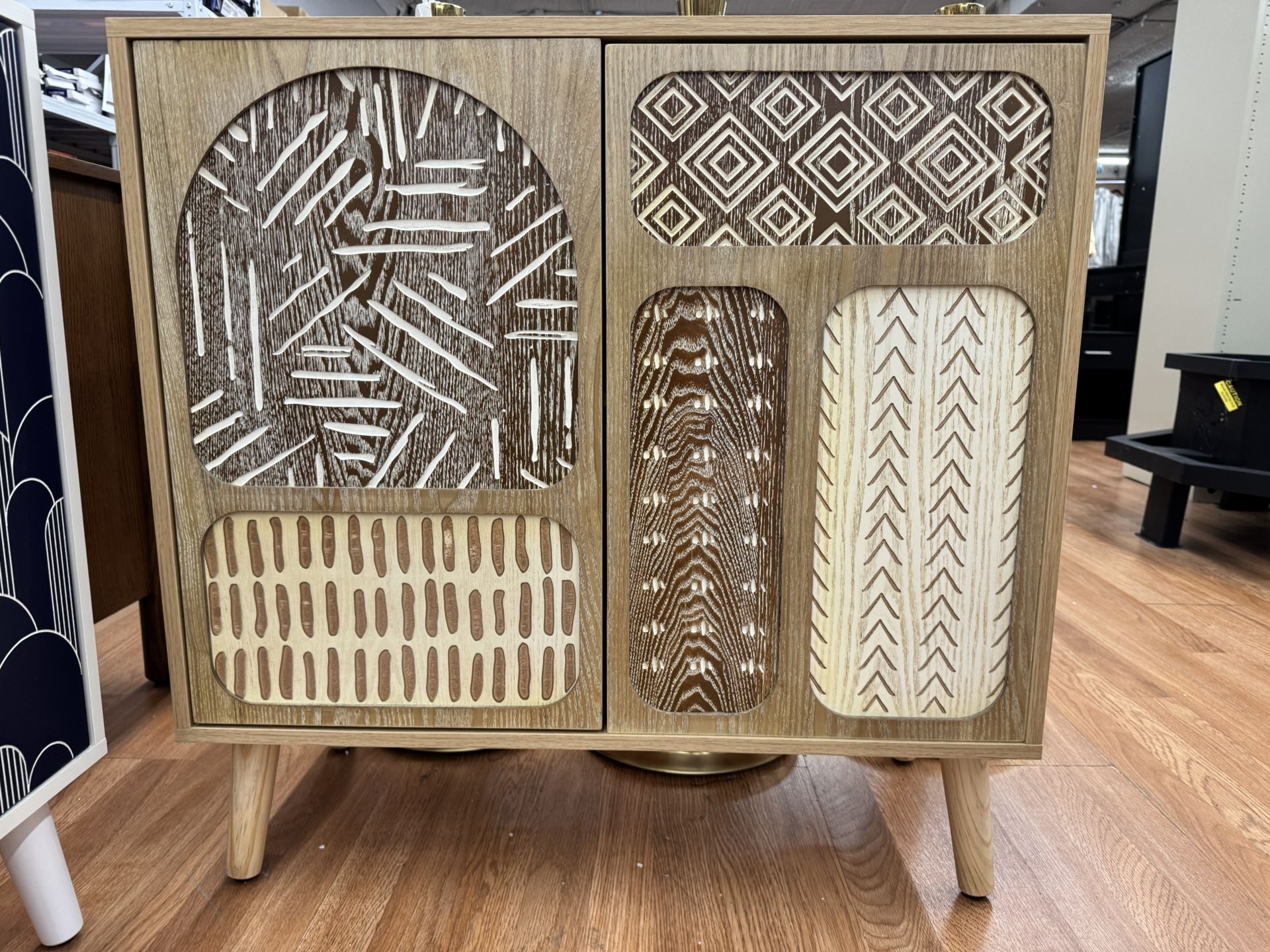 Accent Storage Cabinet With Shelf 