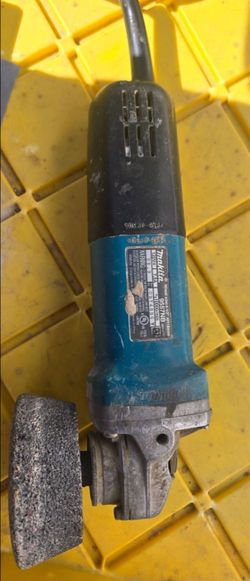 Makita 4-1/2 in. Angle Grinder