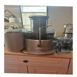 cultural size Breville Cold Press Juicer - Nutrition-Rich Juice