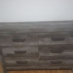 Dresser 6-drawers