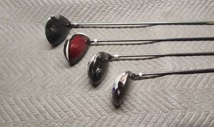 (4) Newer Mens R/H Golf Drivers