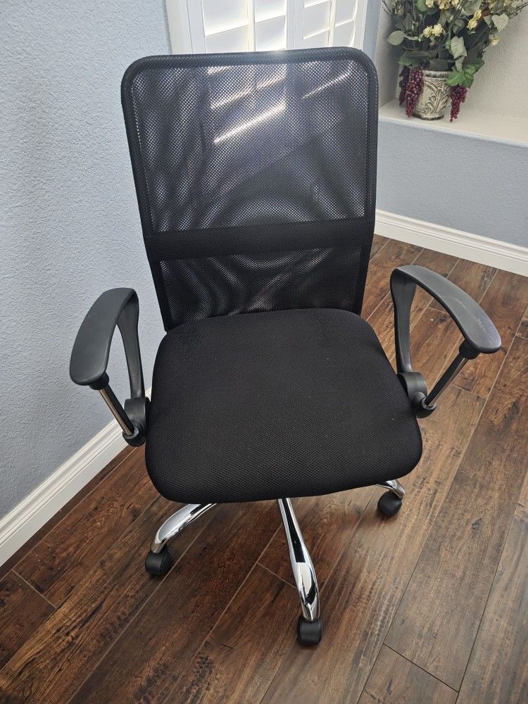 Ergo Office Chair $20