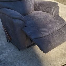 Leather Recliner Paid 1-year-old