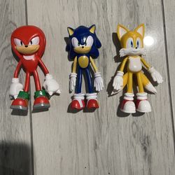 Knuckles ,Sonic , Tails  Toys