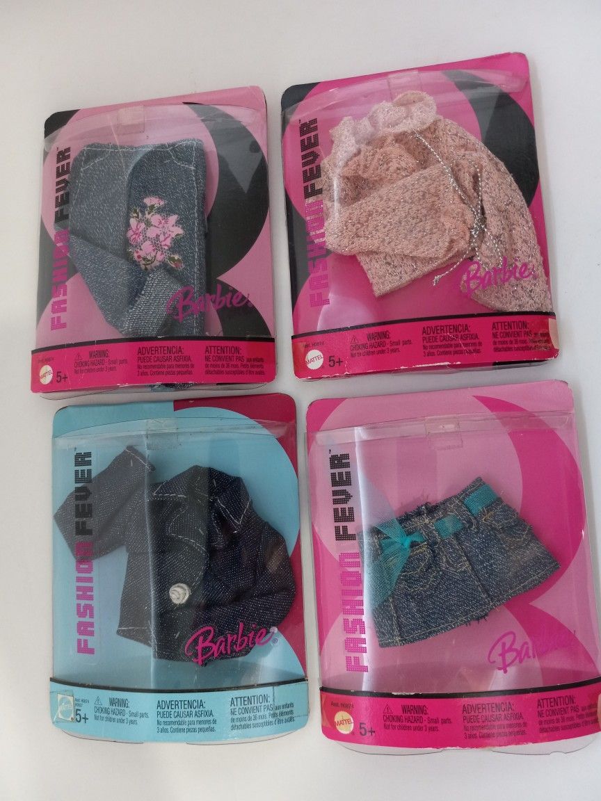 Fashion FEVER Barbie OUTFITS for Sale in Bedford Park IL OfferUp