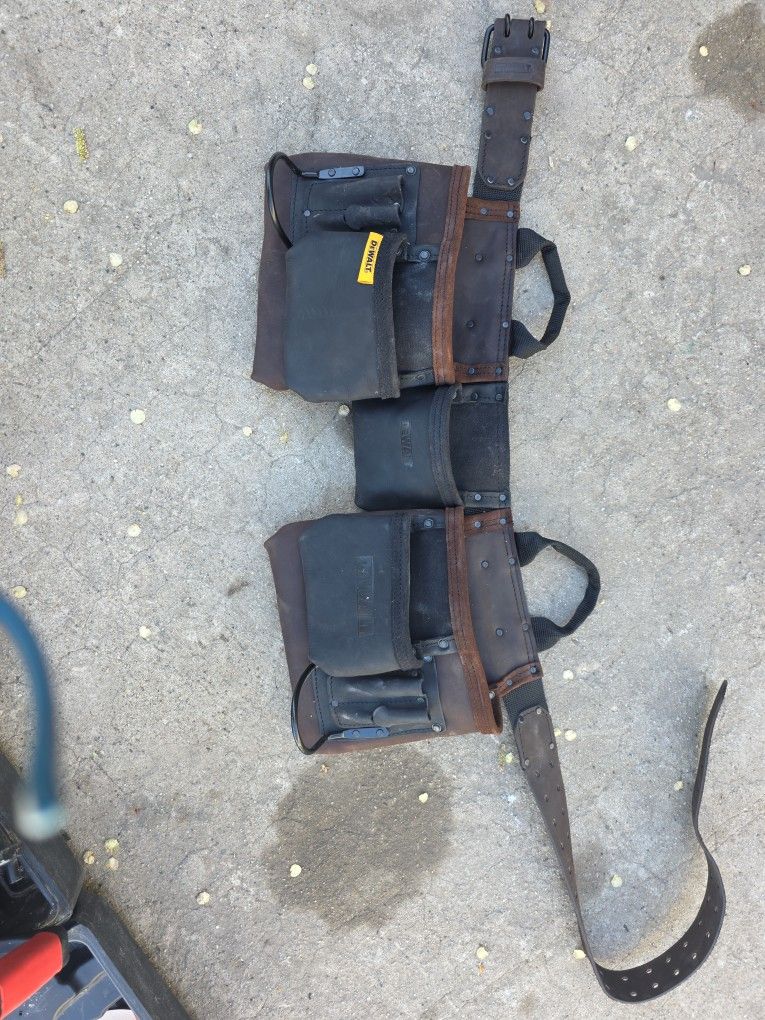 dewalt  framing tool bag