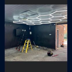 16ft X8ft Ceiling Hexagon Led Light 14 Hex White LED For Store Barber Shop Garages Show Room