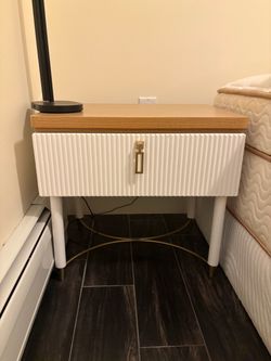 Modern Nightstand with Drawer and Gold Accents