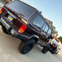 1987 Jeep Cherokee