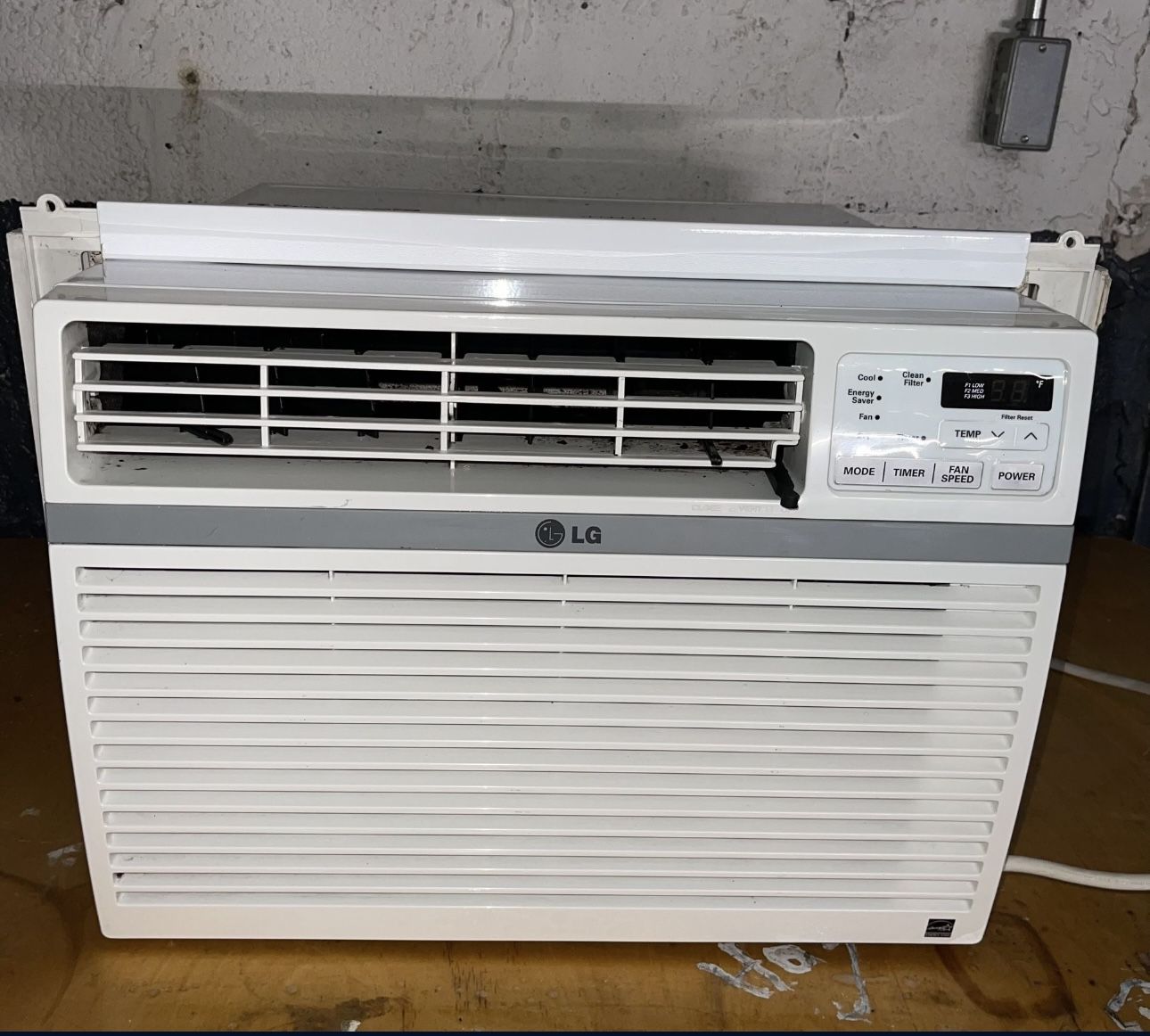 LG 10,000 BTU Window Air Conditioner - Powerful & Reliable- No remote