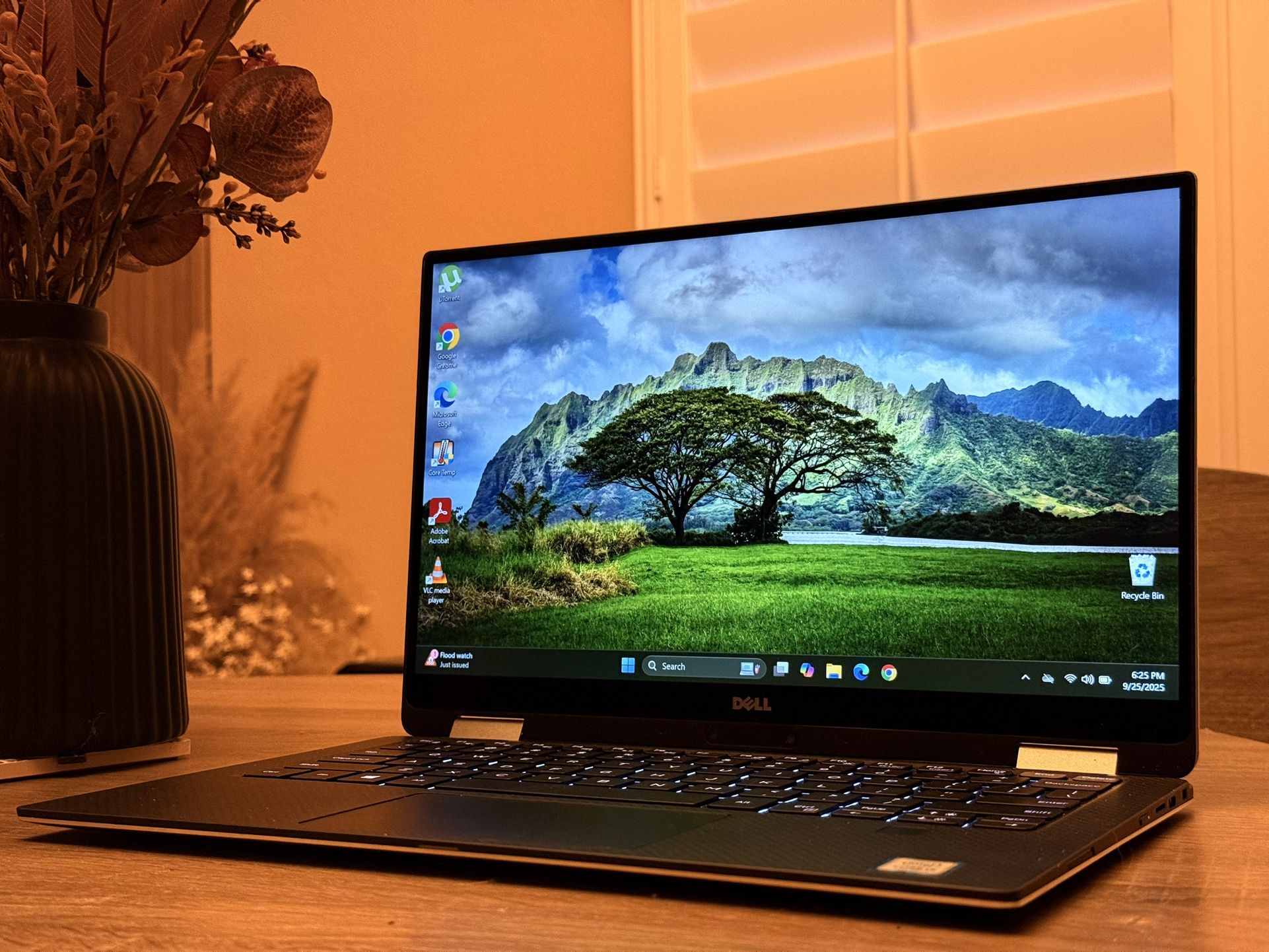 DELL XPS 13 TOUCHSCREEN 2-1 LAPTOP