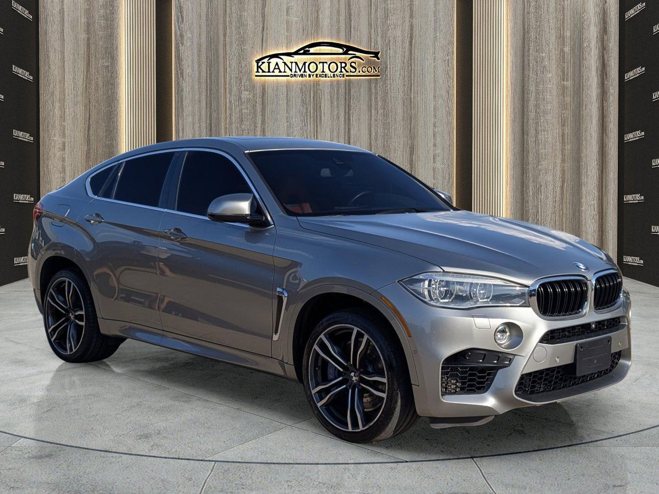 2019 BMW X6 M