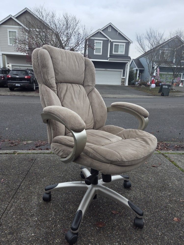 Serta Office Chair