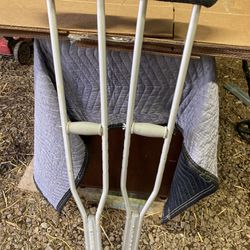 Crutches, Aluminum