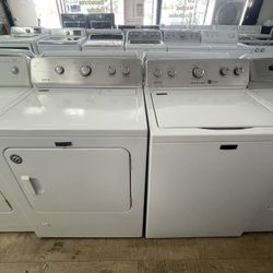 Maytag Commercial Technology Gas Dryer And Washer Set In Excellent Condition 