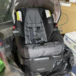 Graco Baby Car Seat