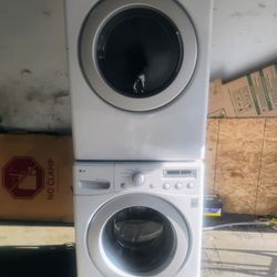 L G Washer And Dryer Electric Stackable 