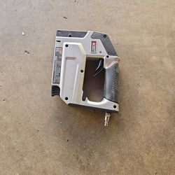 Pneumatic Finish Nailer