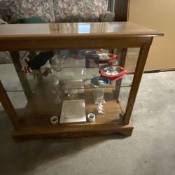 Wood & Glass Table/cabinet