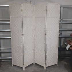 Room Divider 