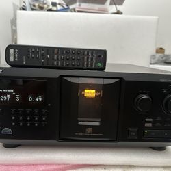 Sony CDP-CX355 MegaStorage 300 Disc CD Player Changer Jukebox W Remote