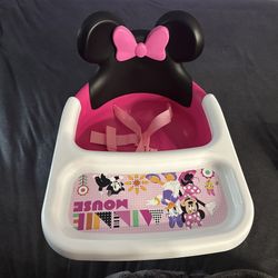 Minnie Mouse High Chair