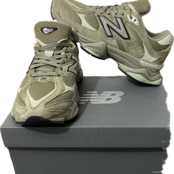 New Balance sneakers