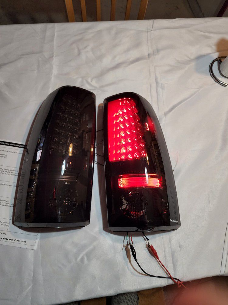 1999 To 2006 Chevy Silverado Gmc Sierra 1(contact info removed) 3500 Black Full LED taillights 
