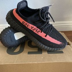 Adidas Yeezy Boost 350V2 Core Black Red Size 8.5 men