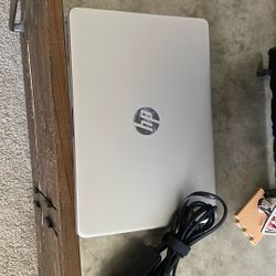 HP Laptop 