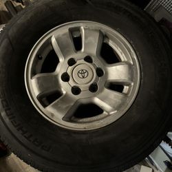 Toyota 6 Lugs Wheels And Tire