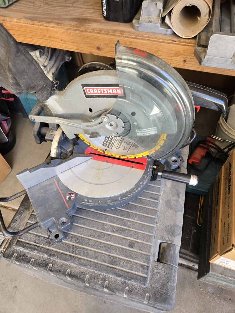 Craftsman 10 in Miter Saw