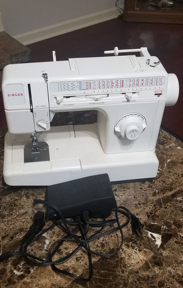 SINGER Sewing Machine for Sale in San Antonio, TX OfferUp