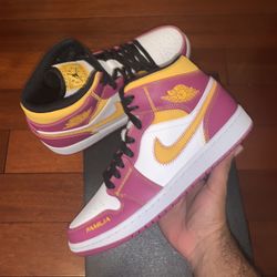 Air Jordan 1 Mid Dia De Los Muertos Size 8