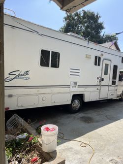 motorhome 27"
