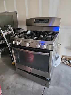 GE gas stove & Owen
