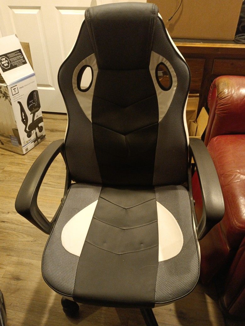 Gaming/Office Chair