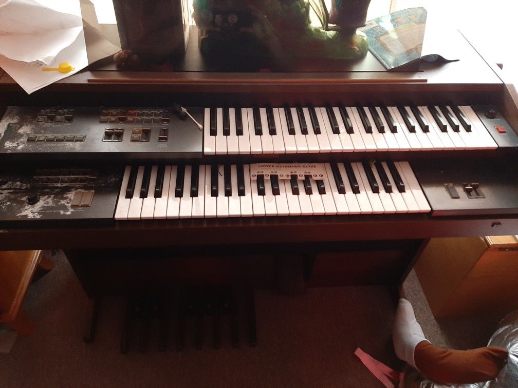 Organ for sale Works Great