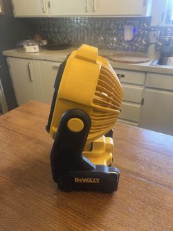 Dewalt fan